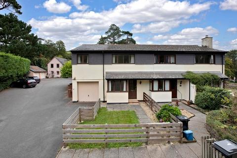 4 bedroom end of terrace house for sale