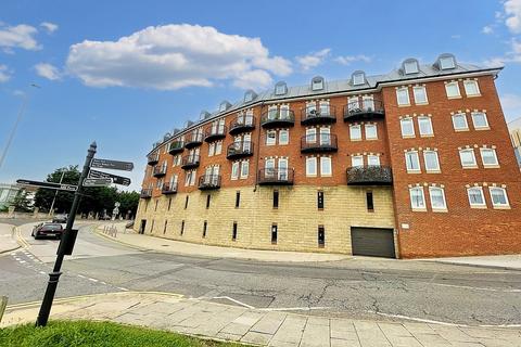 Ferry Approach, South Shields, Tyne... 2 bed apartment for sale