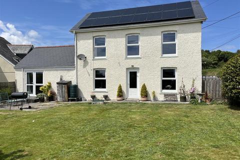 Trethurgy, PL26 4 bed detached house for sale