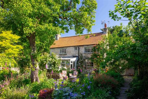 Spa Lane, Wetherby LS23 2 bed cottage for sale