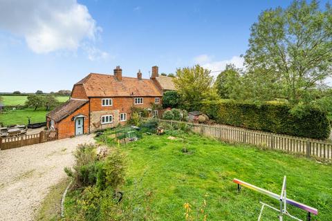 Lyford,  Oxfordshire,  OX12 3 bed end of terrace house for sale