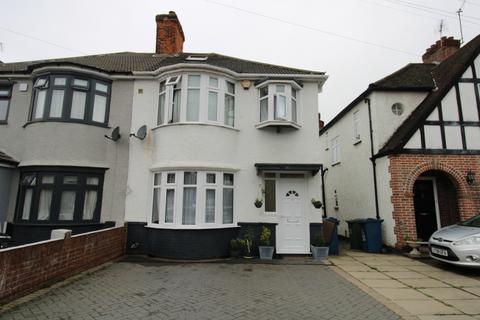 4 bedroom semi-detached house for sale