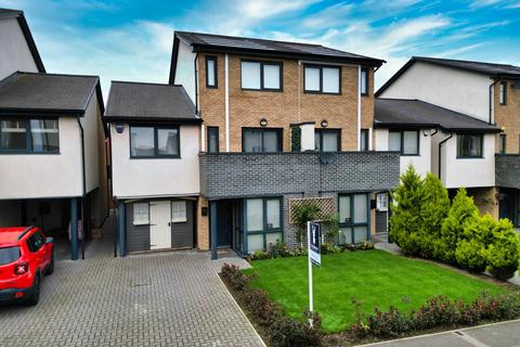 Broughton Grounds Lane, Milton Keynes... 4 bed townhouse for sale