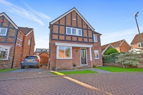 Newby Farm Close, Scarborough YO12 4 bed detached house for sale