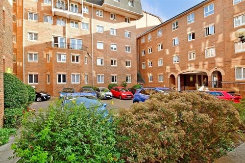 High Street, Chatham, Kent 1 bed flat for sale