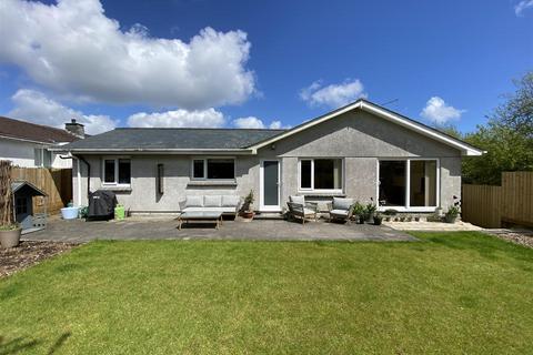 5 bedroom detached bungalow for sale