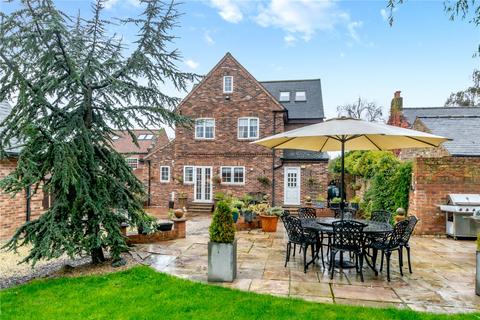 Oak Road, Cowthorpe, North Yorkshire 7 bed detached house for sale