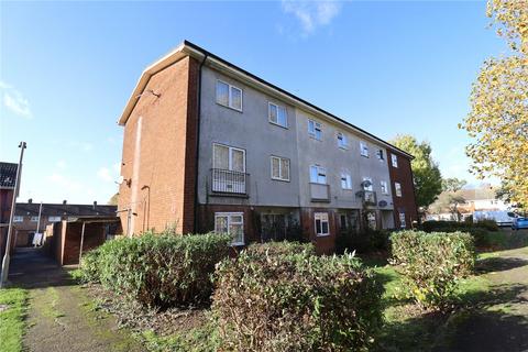 Clopton Green, Basildon, Essex, SS14 2 bed maisonette for sale