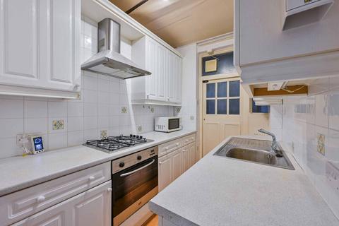Ivor Court, Regent's Park, London, NW1 1 bed flat for sale