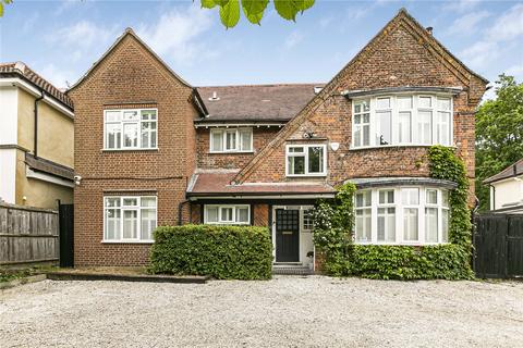 Rowley Green Road, Arkley, EN5 5 bed detached house for sale