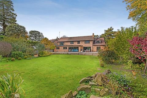 7 bedroom detached house for sale