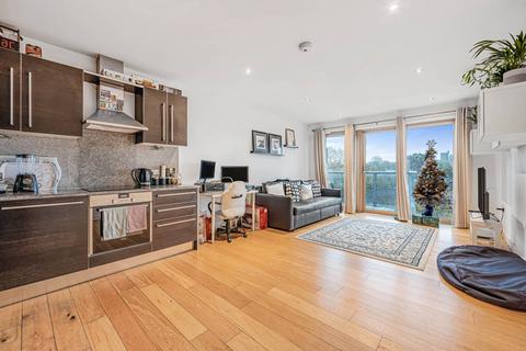 Fairfield Road, Croydon, CR0 2 bed flat for sale
