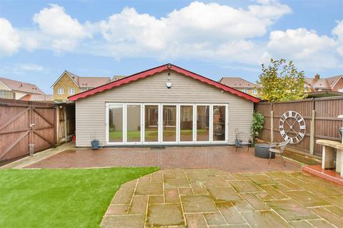 Station Road, Sittingbourne, Kent 4 bed detached house for sale