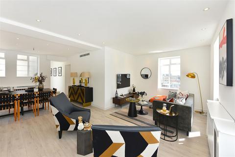 Penthouse, George Street, London W1H 5 bed flat for sale