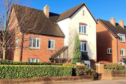 263 Lichfield Road, Four Oaks, Sutton... 1 bed retirement property for sale