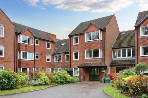 Corfton Drive, Tettenhall 2 bed apartment for sale