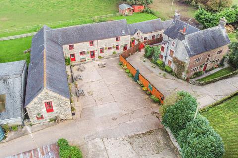 10 bedroom barn conversion for sale