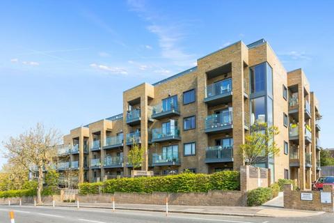 Hove Park Gardens, Hove 1 bed apartment for sale
