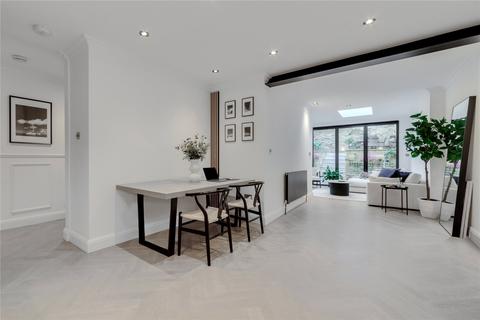 West End Lane, West Hampstead, London 2 bed flat for sale