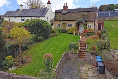 Markfield Road, Groby, Leicestershire 3 bed character property for sale