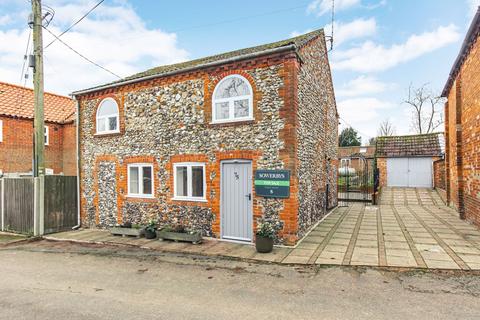 Pales Green, Castle Acre 3 bed cottage for sale