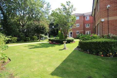 Hudsons Court,Darkes Lane, Potters... 2 bed retirement property for sale