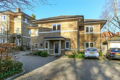 Holly Meadows, Winchester, Hampshire... 2 bed apartment for sale