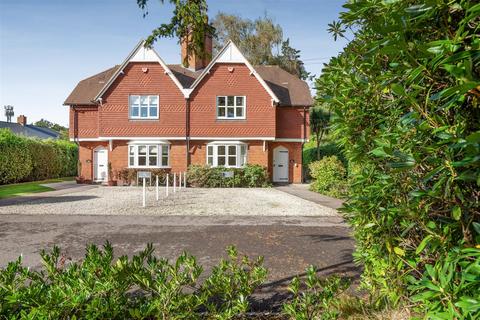 Lynwood Village, Sunninghill 2 bed retirement property for sale