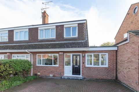 Almond Close, Broadstairs, CT10 4 bed semi