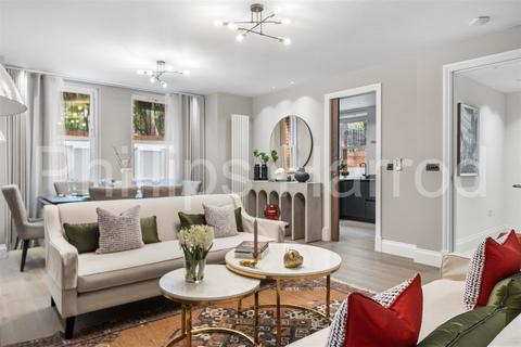 Fitzjohn's Avenue, Hampstead, NW3 2 bed apartment for sale