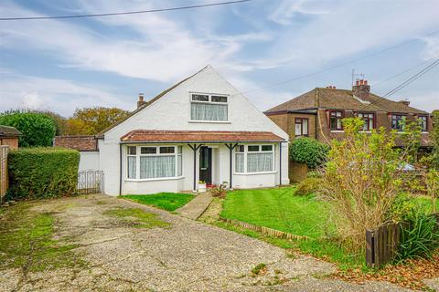 4 bedroom detached bungalow for sale