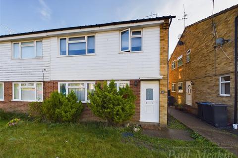 Swallowdale, Selsdon, Surrey 2 bed maisonette for sale