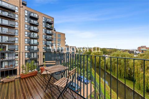 Hampden Road, London, N8 2 bed apartment for sale