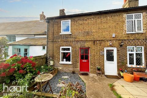 2 bedroom cottage for sale