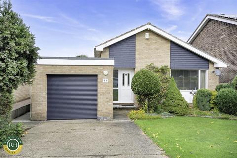 Saffron Crescent, Tickhill, Doncaster 3 bed detached bungalow for sale