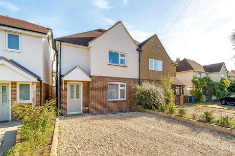 Bourne Road, Farncombe, GU7 3 bed semi
