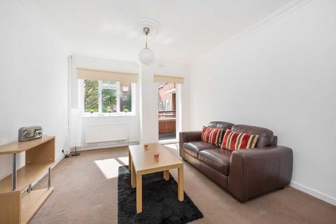 Newtown Court, Newton Street, Queens... 1 bed flat for sale