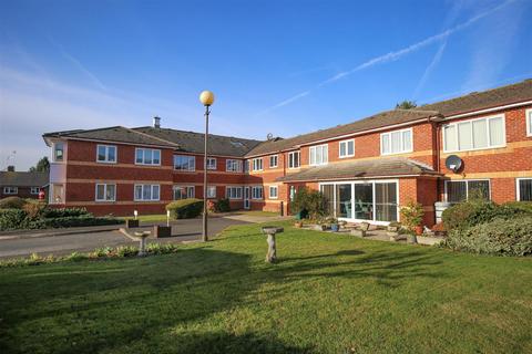 Roman Court, Borough Green 2 bed retirement property for sale