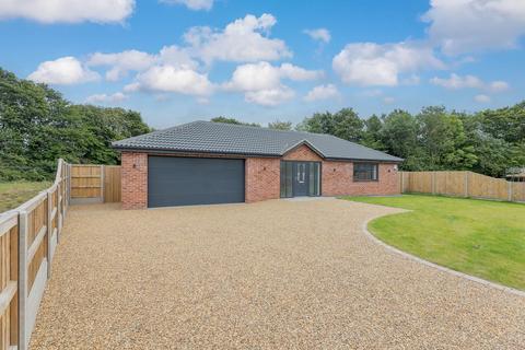 4 bedroom detached bungalow for sale