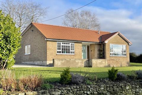 Gale Lane, Nawton, York 3 bed detached bungalow for sale