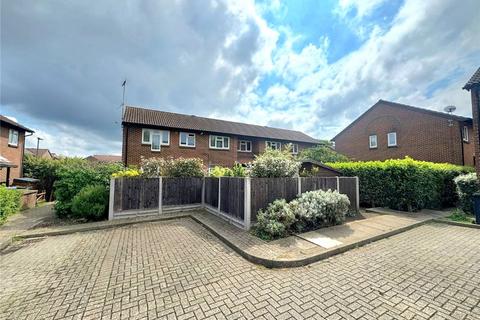 Littlemead, Woking, Surrey, GU21 1 bed apartment for sale