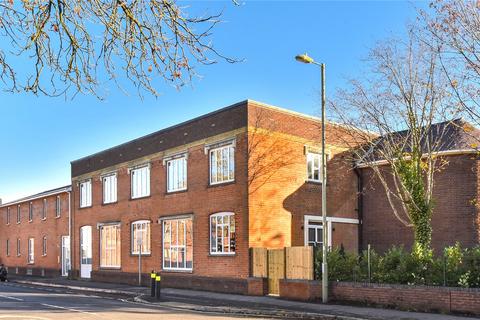 Queens Road, Farnborough, Hampshire... 1 bed apartment for sale