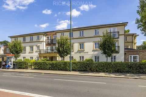 Pope`s Avenue, Twickenham TW2 2 bed retirement property for sale