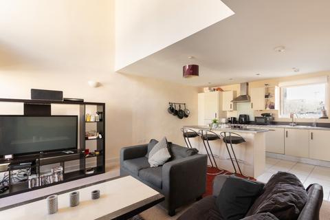 Horsted Court, Brighton 3 bed apartment for sale