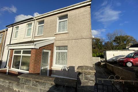 Culla Road, Trimsaran, Kidwelly 3 bed end of terrace house for sale