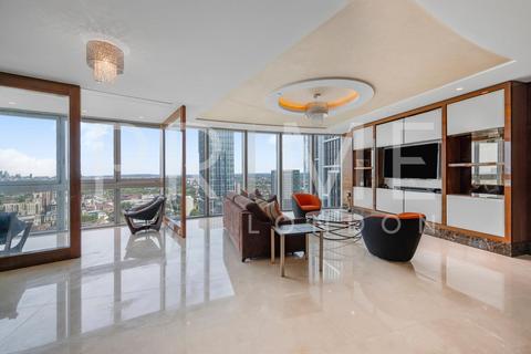 The Tower, One St George Wharf, Vauxhall 3 bed apartment for sale