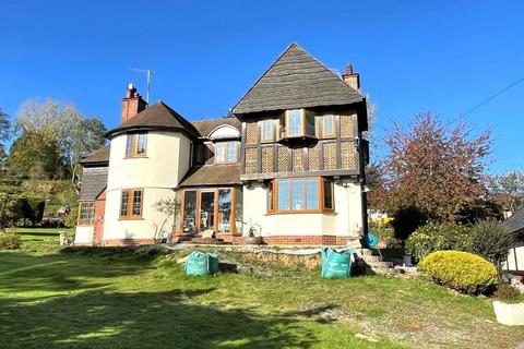 St. Hilarys Road, Llandudno 4 bed detached house for sale