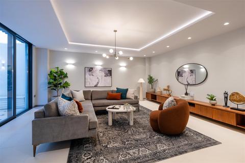 Manor Mews, St John's Wood, NW8 3 bed house for sale
