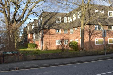 Lawrence Court, Windsor 2 bed apartment for sale