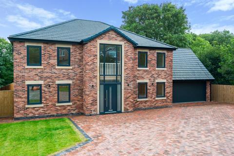 Armetriding Reaches, Euxton, PR7 6EB 5 bed detached house for sale